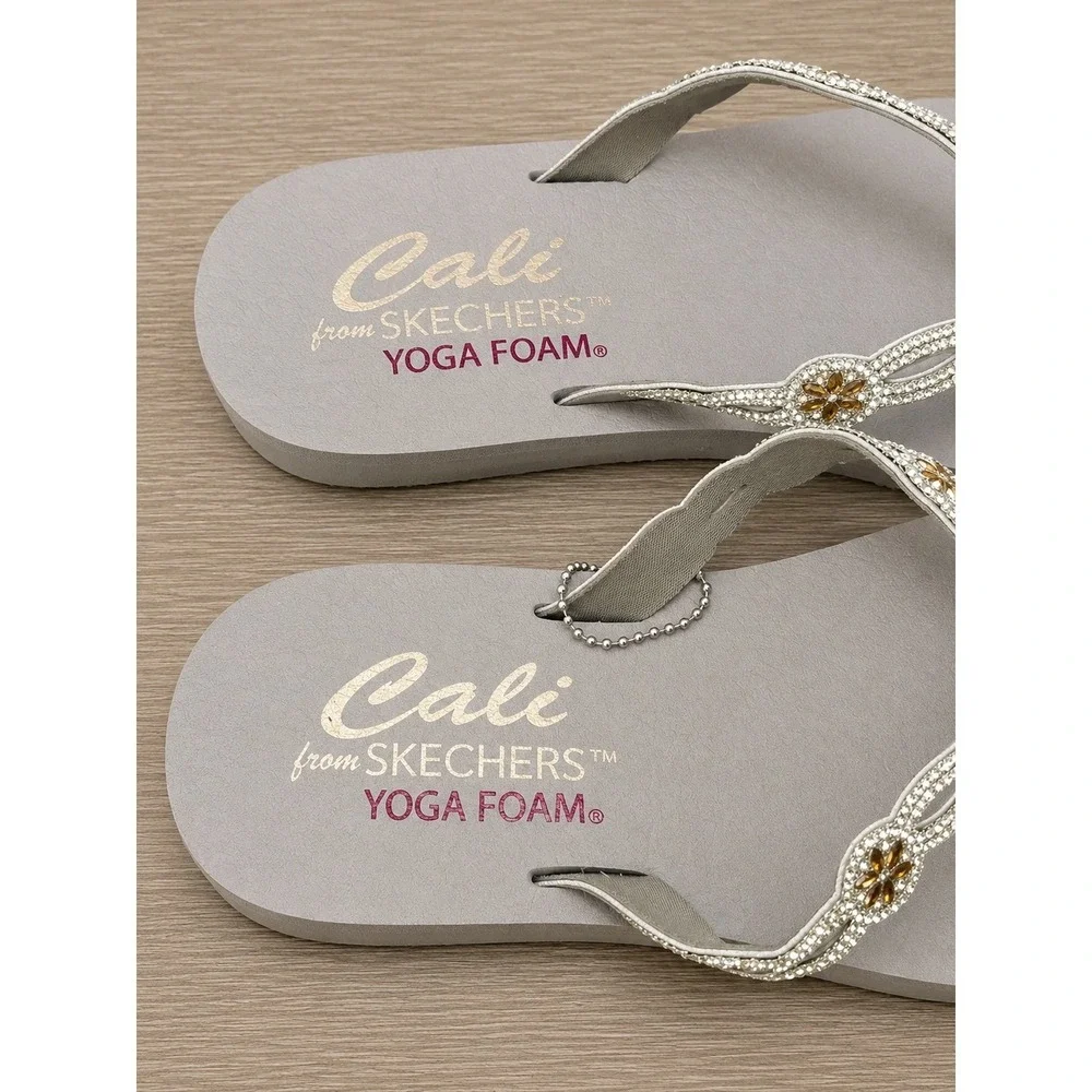 Skechers Cali Yoga Foam Taupe Rhinestone Floral Flip Flop Sandals Womens Size 8 - Picture 5 of 8